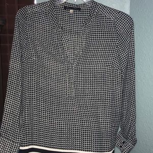 Long sleeve dress shirt